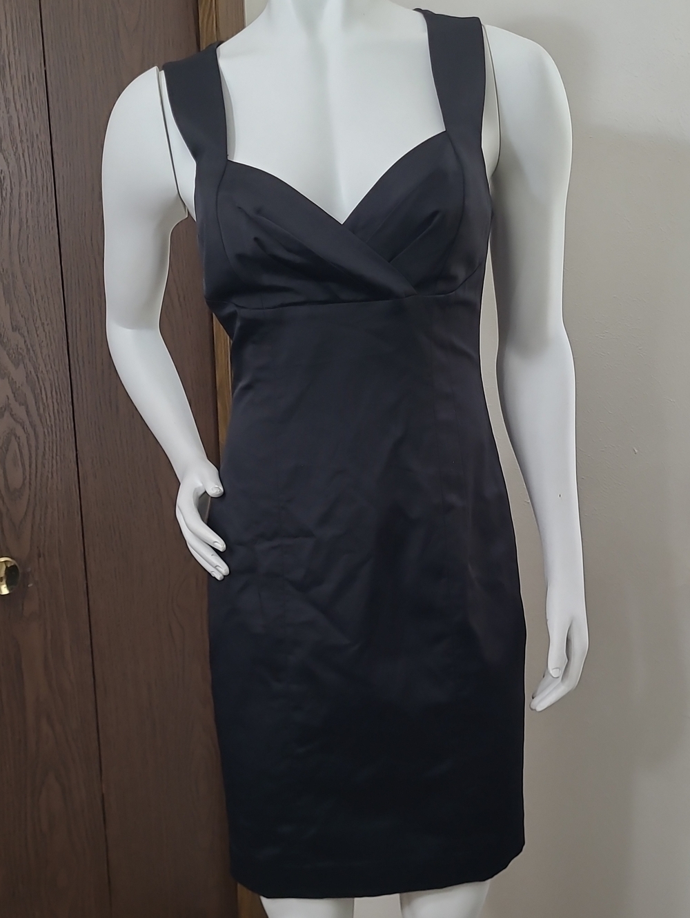 Banana Republic Black Sleeveless Midi Dress